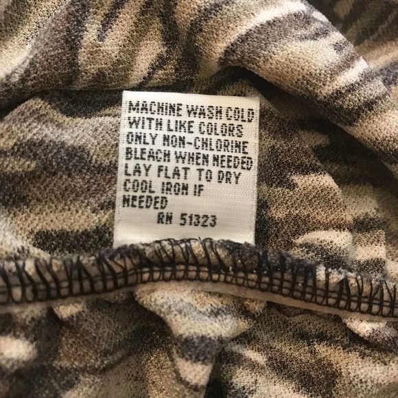 Kenneth Cole Tunic with Brown and Cream Abstract Print, Size XL - Picture 7 of 7